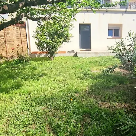 Apartmán T2 Coeur De Village Avec Stationnement *